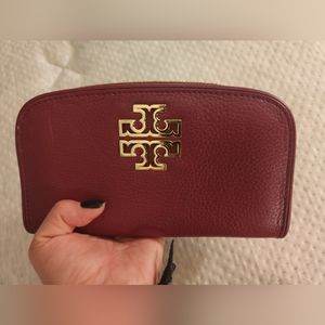 Tory Burch wallet